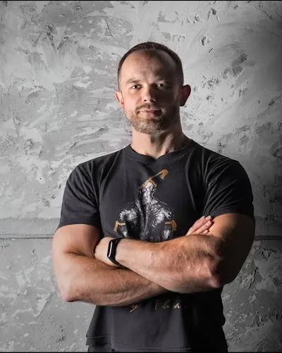 TRENER DIETETYK IGOR GABRINETS